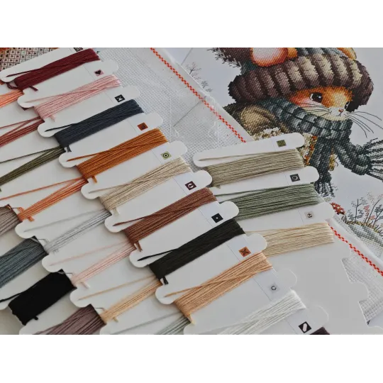 Kryželiu siuvinėto rinkinys „Rudens pasakos pelė“ 20,80 x 19,84 cm AVA-P012