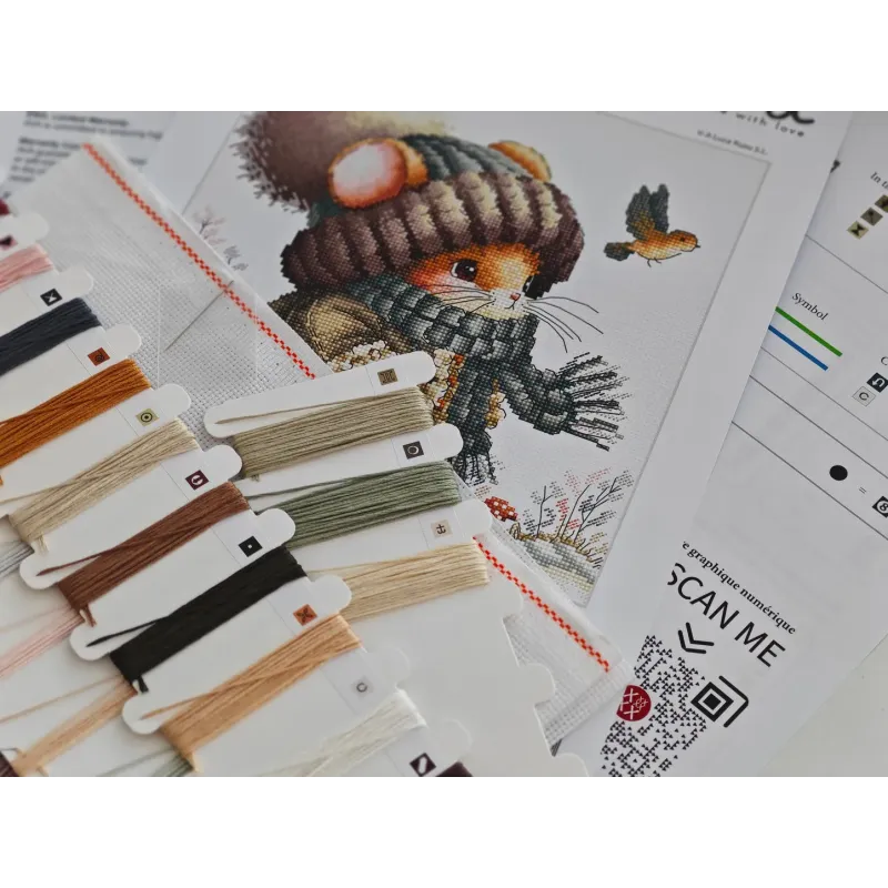 Cross stitch kit "Autumn Fairytale Mouse" 20.80 x 19.84 cm AVA-P012