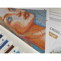 La Dame du Jardin - Kit de Broderie au Point de Croix AVA-P148