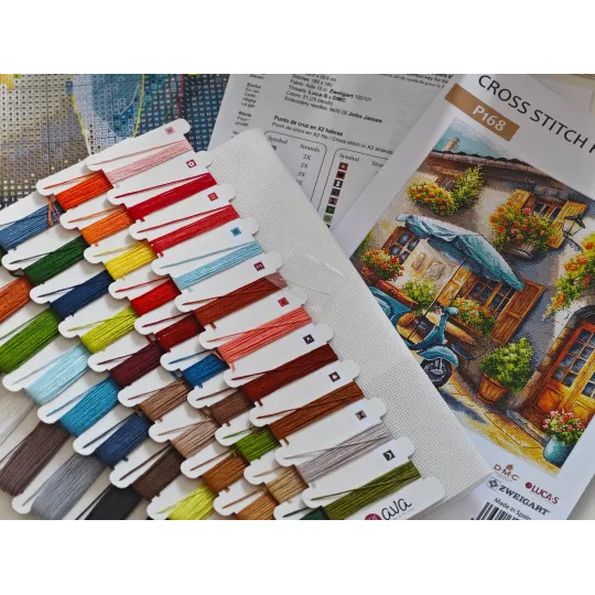 Mėlynoji Vespa - Siuvinėjimo Kryželiu Rinkinys AVA-P168