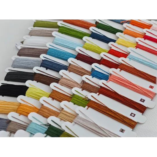 Le kit de point de croix Blue Vespa AVA-P168