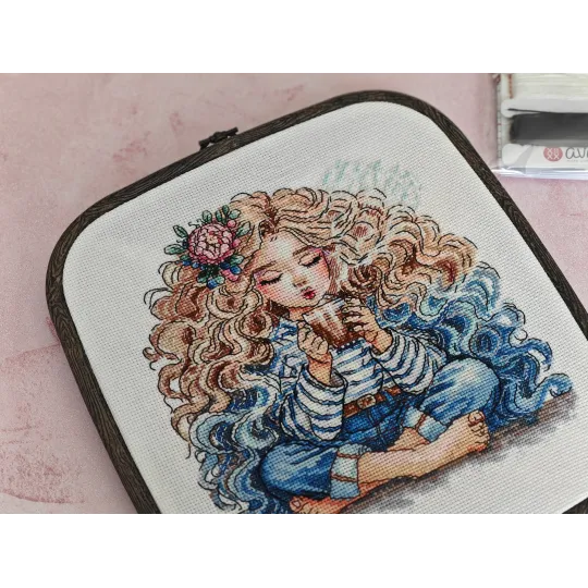 Delights of a Quiet Afternoon - Cross Stitch Kit AVA-P025