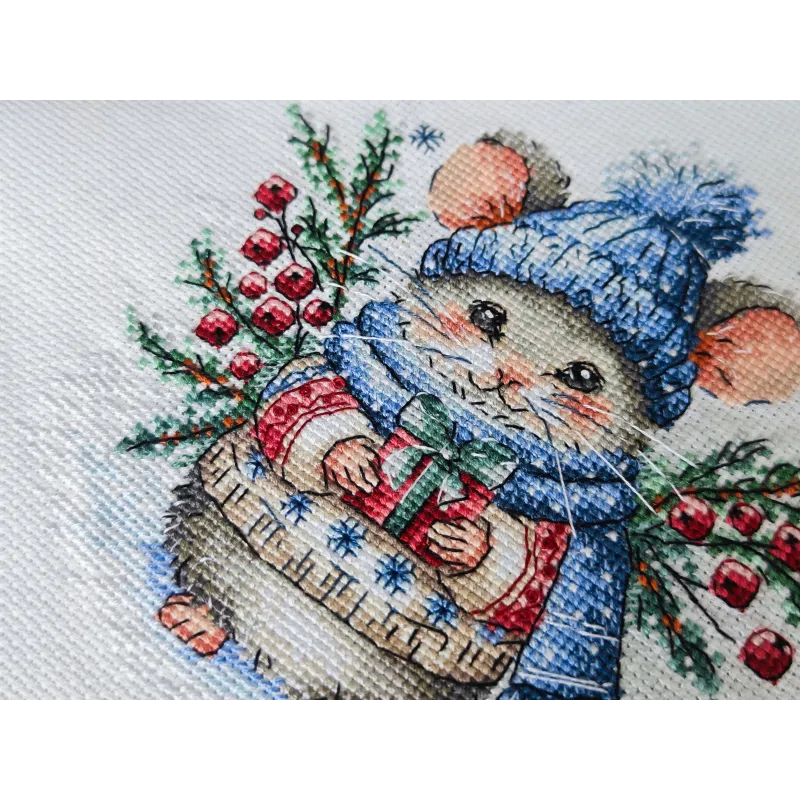 Christmassy Magic - Cross Stitch Kit AVA-P027