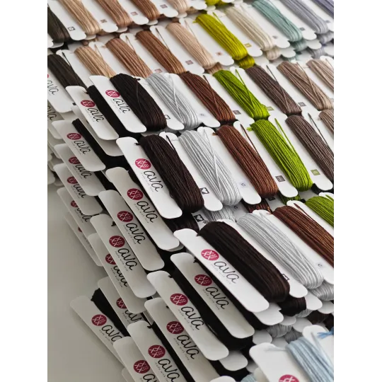 Unter dem Berg-Himmel - Kreuzstich-Set AVA-P033