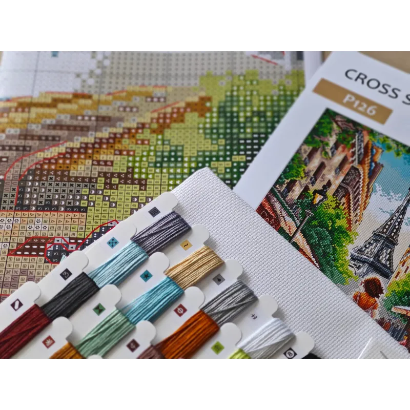 De Paris Avec Amour - Kit Point de Croix AVA-P126