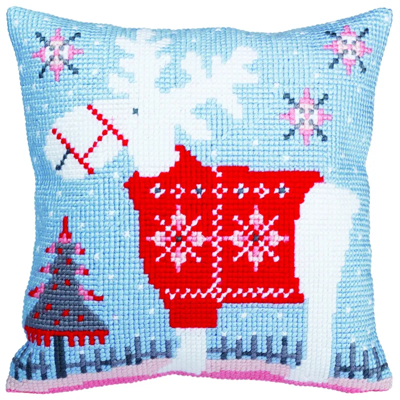 Kit coussin cerf de Noël 40 X 40 cm CDA5356