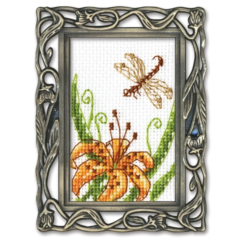 Mini broderie & point de croix avec cadre RTOFA015