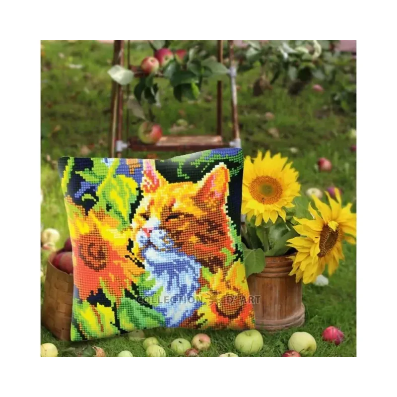 Cushion kit "Cat in sunflowers" 40 x 40 cm CDA5502
