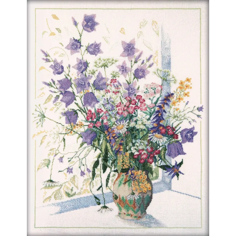 Набор для вышивания крестиком "Полевые цветы" RTOM052