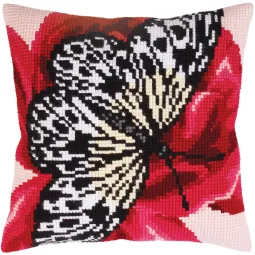 Kit coussin graphique papillon 40 X 40 cm CDA5310
