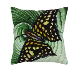 Kit coussin motifs papillon 40 X 40 cm CDA5308
