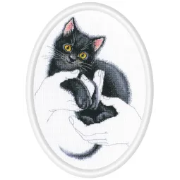 Cross-stitch kit "Warmth in palms" M906