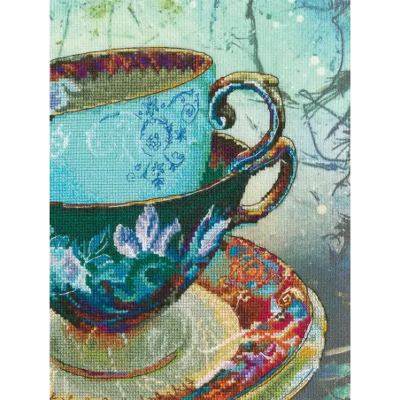 Cross-stitch kit with printed background "Antique porcelain" M70021