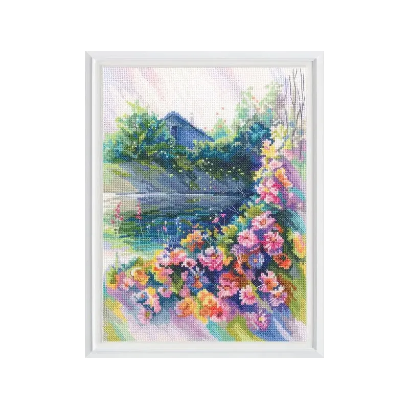 Cross-stitch kit "In the rays of the summer sun" M869