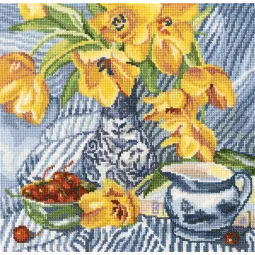 Cross-stitch kit "Still life with tulips" M504