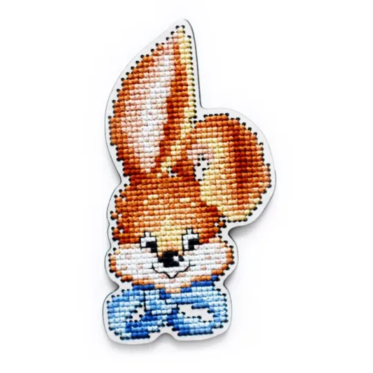 Cross-stitch kit with perforated wooden form EHW042