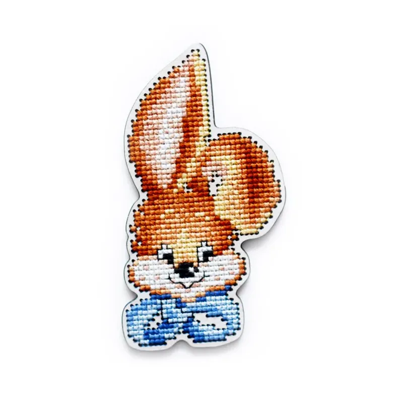 Cross-stitch kit with perforated wooden form EHW042