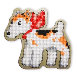 Cross-stitch kit with perforated wooden form EHW029