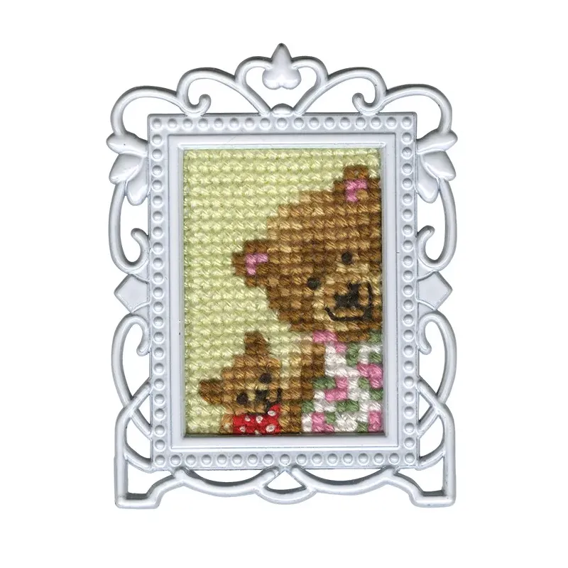 Miniature embroidery & cross stitch kit with frame FA021