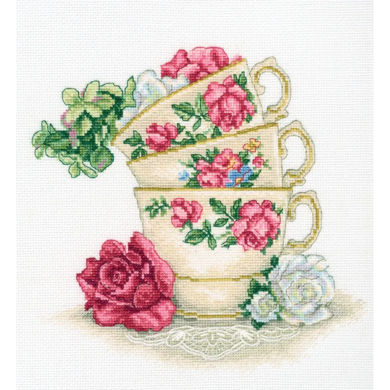 Kit de point de croix "Tasse de thé aux feuilles de rose" M622