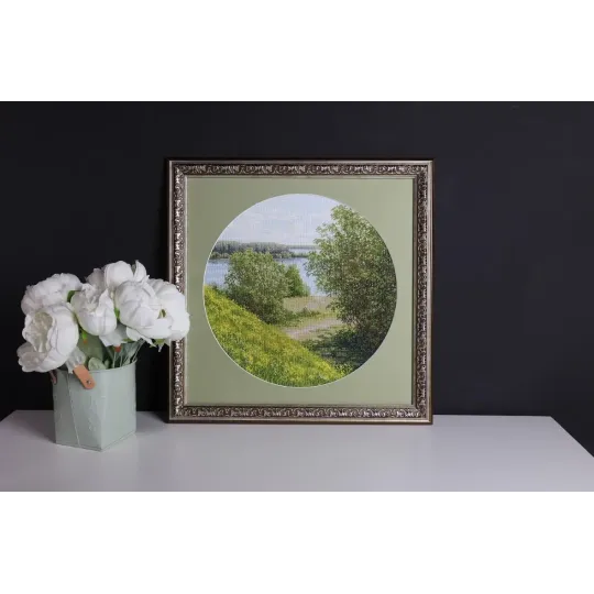 Cross stitch kit "On Sunny Hills" 31.7x31.7 cm S/VM045