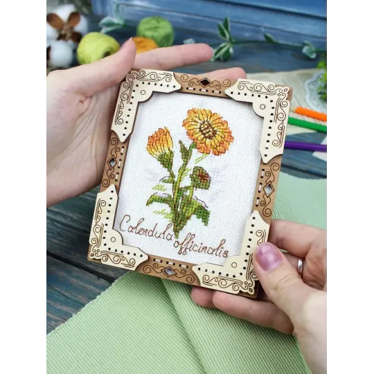 Kreuzstich auf Holzbasis "Miniatur. Ringelblume" 13x11 cm SO-140