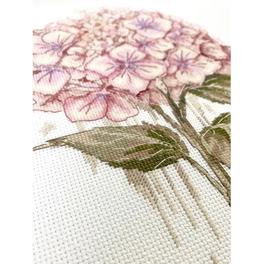 Cross-stitch kits "A Fragile Bloom" 19x27 cm AAH-309
