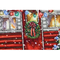 Cross stitch kit "New Year's trailer" 34 x 34 cm S/SO023