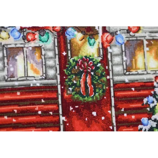 Cross stitch kit "New Year's trailer" 34 x 34 cm S/SO023