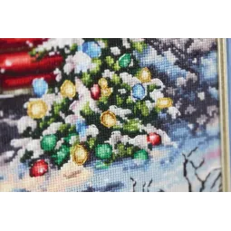 Cross stitch kit "New Year's trailer" 34 x 34 cm S/SO023