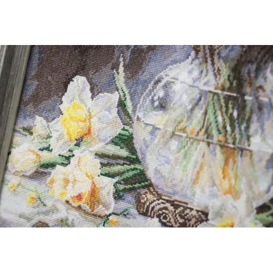 Cross stitch kit "The Tenderness of Narcissuses" 34.7 x 44.8 cm S/LTS087