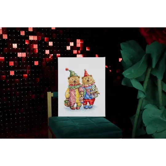 Набор для вышивания крестиком "Медведи клоуны" 24,3 x 29,3 см S/VK097