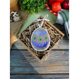 Cross-stich on wooden base"Blue and gold egg" 8*6 cm SO-185