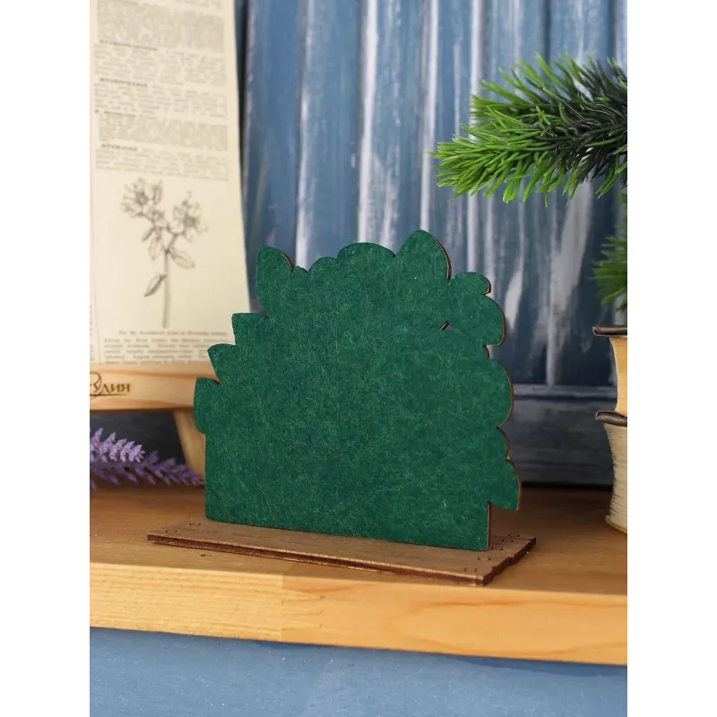 Kreuzstich auf Holzbasis "Stiefmütterchen in der Box" 10*11*6 cm SO-152