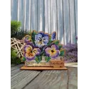 Cross-stich on wooden base"Pansies in a box" 10*11*6 cm SO-152