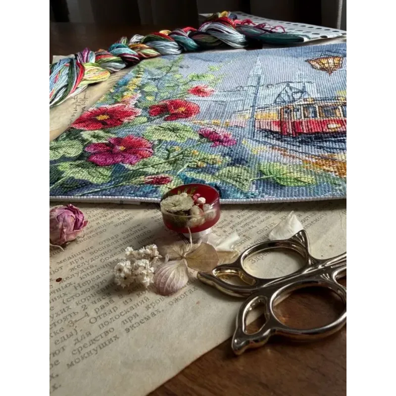 Cross stitch kit "Morning tram" SANU-11