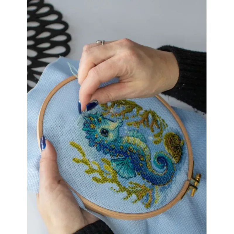 Baby Sea Horse 15x15 SRA1038