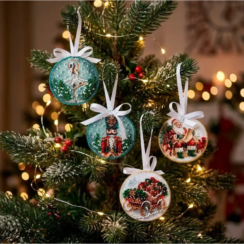 Dekorationsset "Weihnachtsmanns Schlitten" 13,2x6,6 cm AABT-064