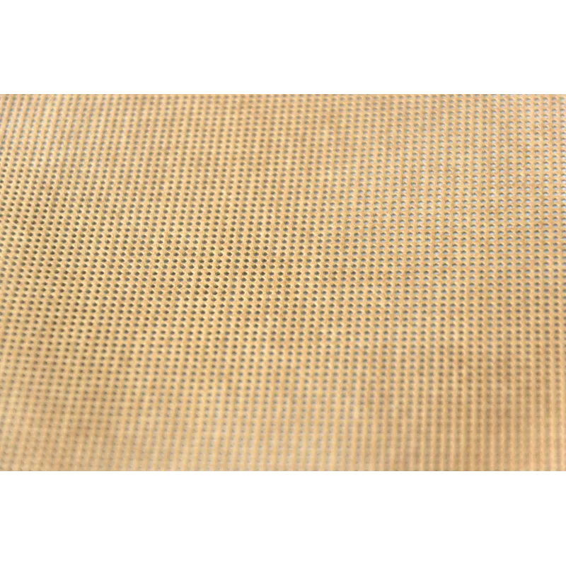 Perforuotas kartonas siuvinėjimui 22 × 27 cm PERF-CB-1