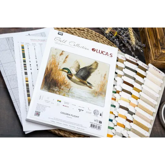 Kit de point de croix "Petit Point Kit Golden Flight" 21 x 16 cm SG730