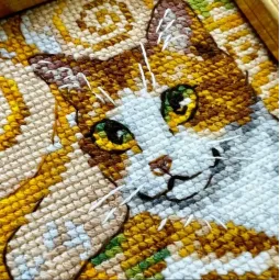 Cross Stitch Kit "Golden Cat" 15x18 cm SR2319