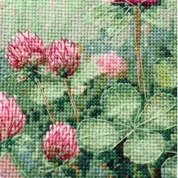 Siuvinėjimo kryželiu rinkinys "Saldusis dobilas" 18 x 26 cm AAH-313
