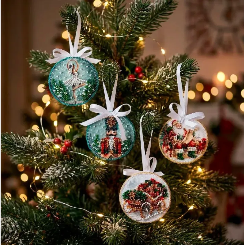 Dekoracijų rinkinys "Žiemos nakties baletas" 13,2x6,6 cm AABT-067