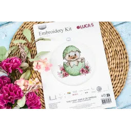 Cross Stitch Kit "First Smile of Spring" 10 x 10 cm SBC238