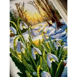 Siuvinėjimo kryželiu rinkinys "Artėja pavasaris" 21x30 cm SR2336
