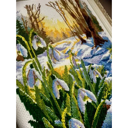 Cross Stitch Kit "Spring Is Coming" 21x30 cm SR2336