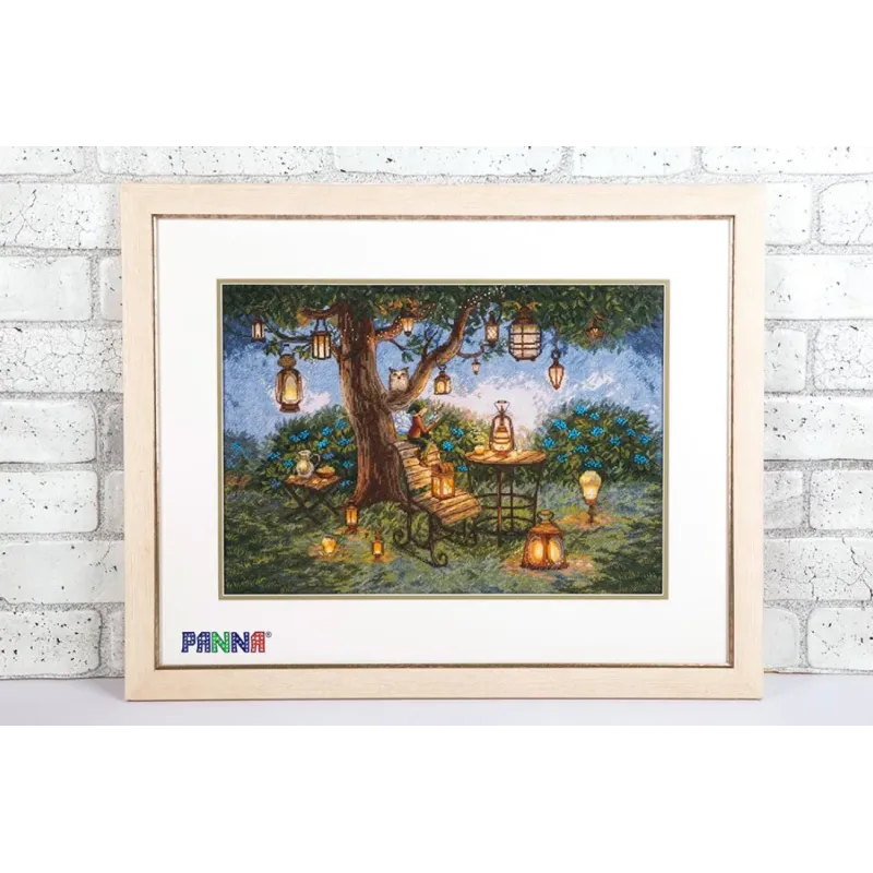 Siuvinėjimo kryželiu rinkinys PANNA "Žibintai" 43 x 30 cm PVS-1972