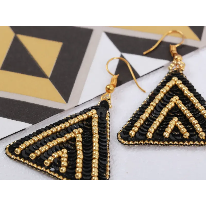 Mini Bead embroidery kit "Triangular earrings with gold ornamentation" KL10-510