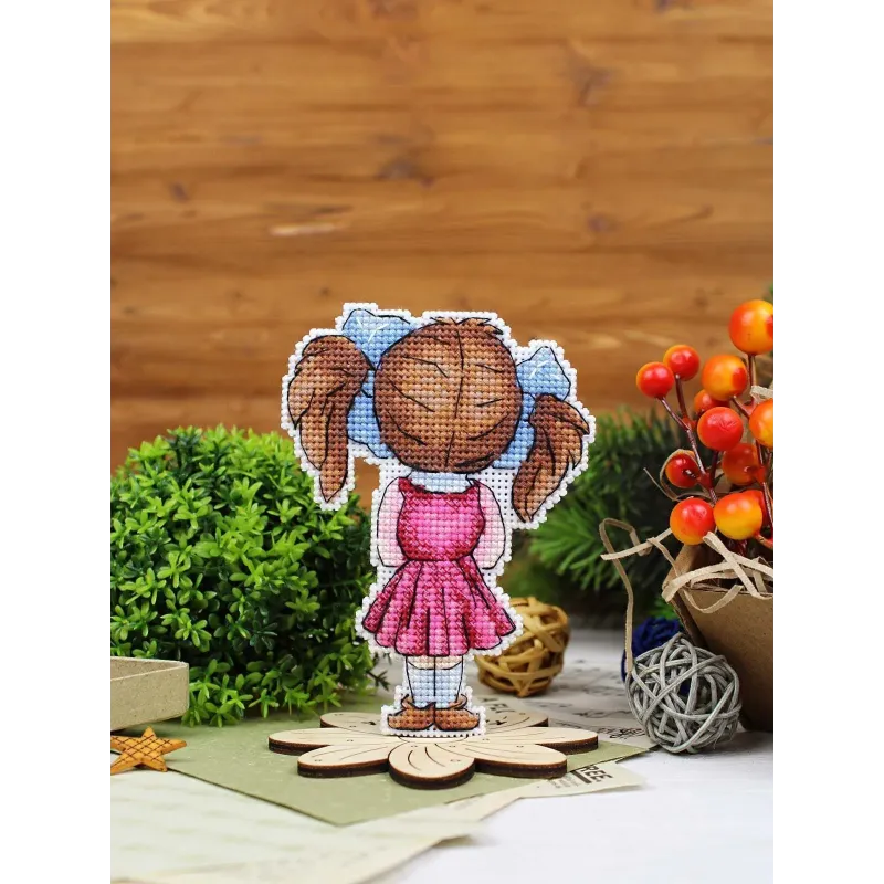 Cross stitch kit "Cute girl, with a stand" SR-1307