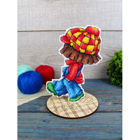 Cross stitch kit "Reveler, with a stand" SR-1304